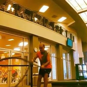 Meet your Posher, Manuel